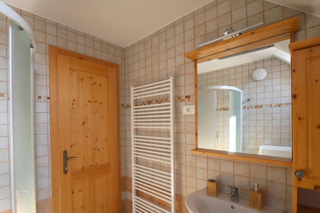 Apartments Pr' Speli ボーヒニ エクステリア 写真