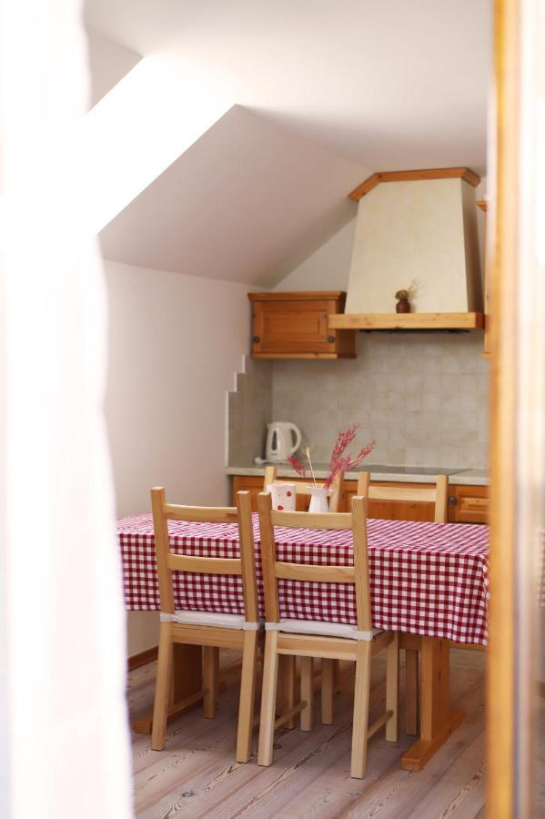Apartments Pr' Speli ボーヒニ エクステリア 写真