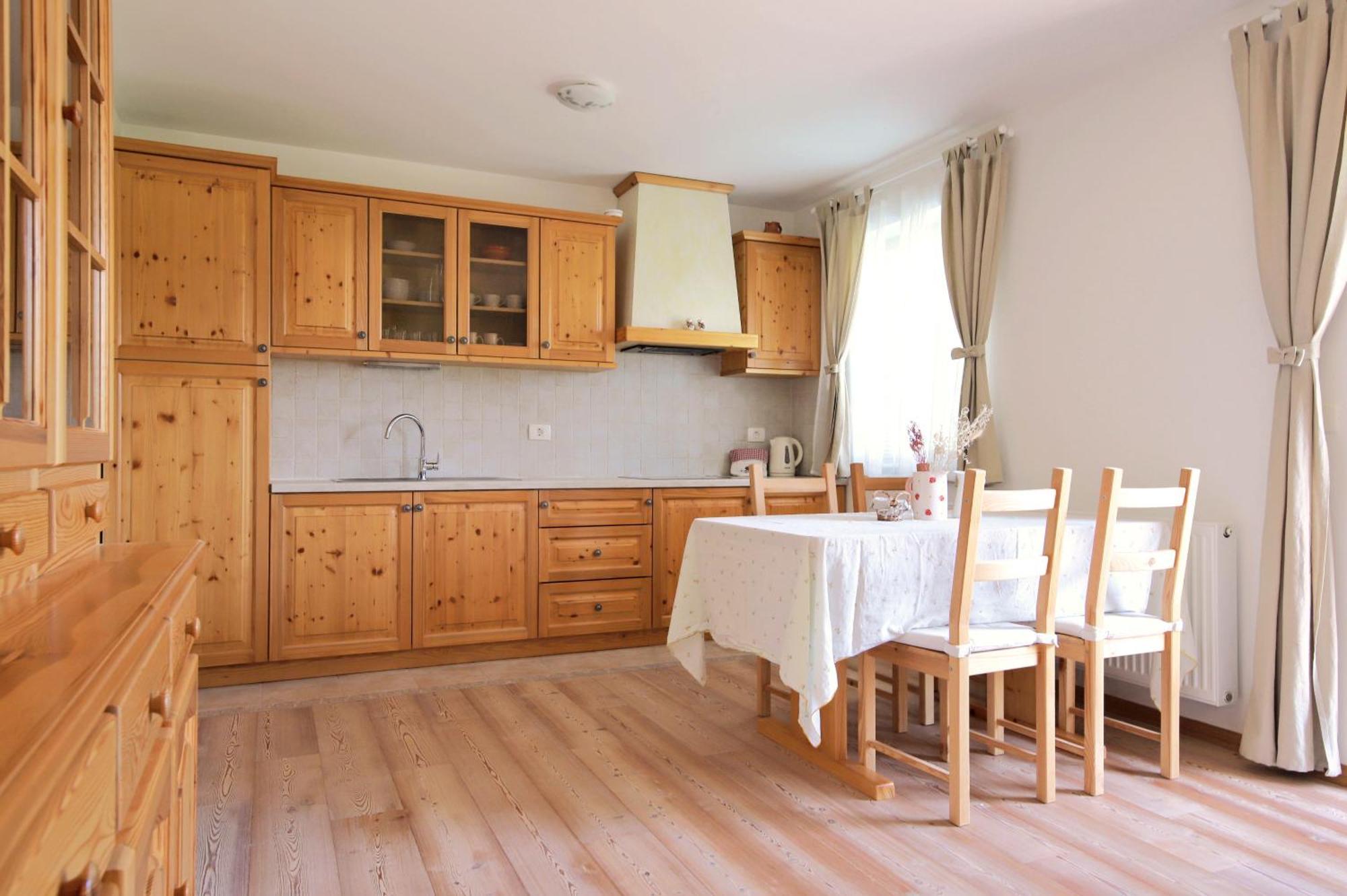 Apartments Pr' Speli ボーヒニ エクステリア 写真